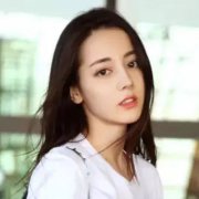 像娜扎和热巴这样画眼妆，你也能美的很高级~